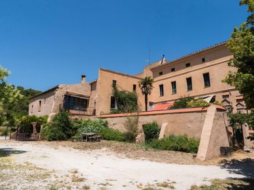 Casa rustica con piscina in vendita a SANT MARTI DE TOUS