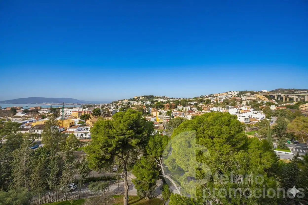 Exterior view of Flat for sale in Málaga  with Parquet flooring, Terrace and Storage room