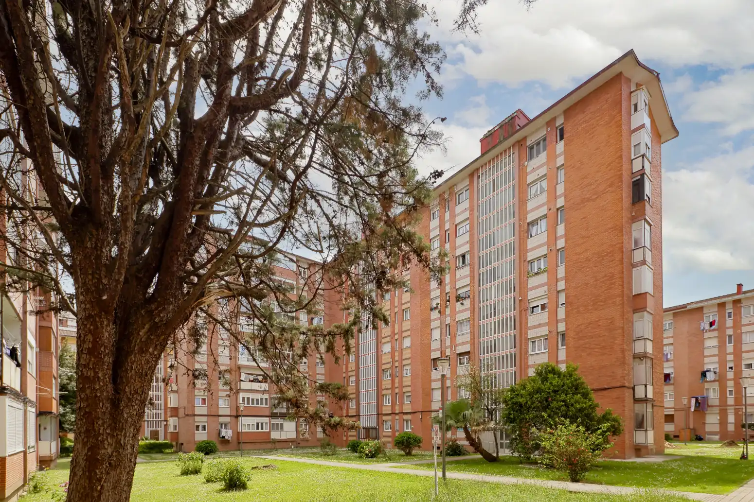 Vista exterior de Piso en venta en Gijón 
