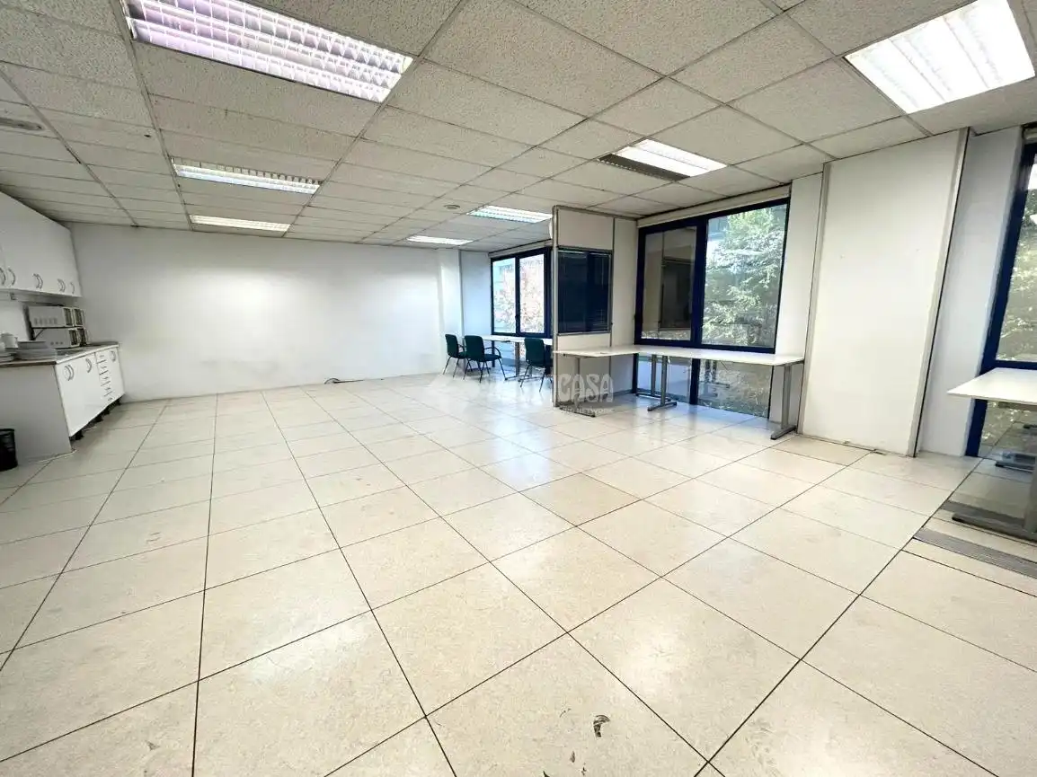 Local comercial en venda a San Blas, imagen 12