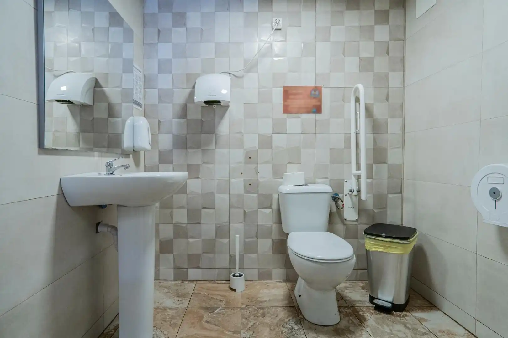 Baño de Local en traspaso en Málaga