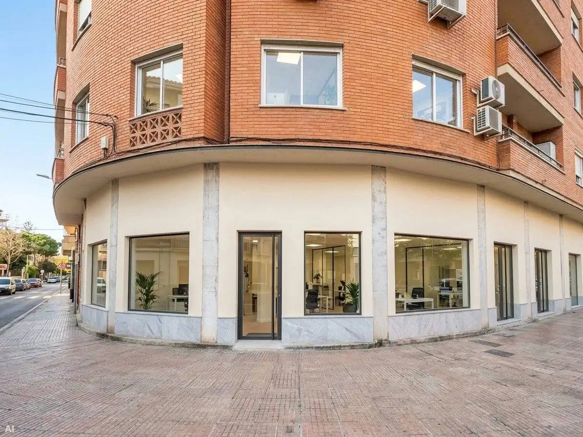 Local comercial en venda a Avenida Elvas, imagen 5