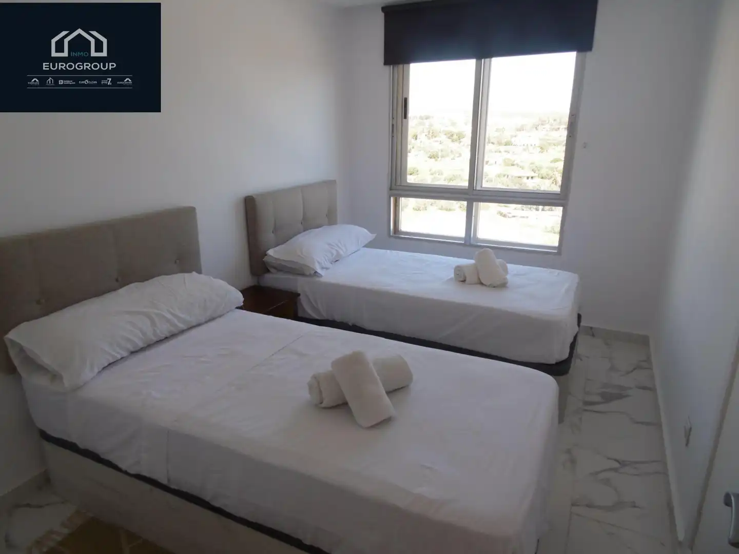 Habitación de Apartamento de alquiler en Benidorm con Aire acondicionado, Calefacción y Amueblado