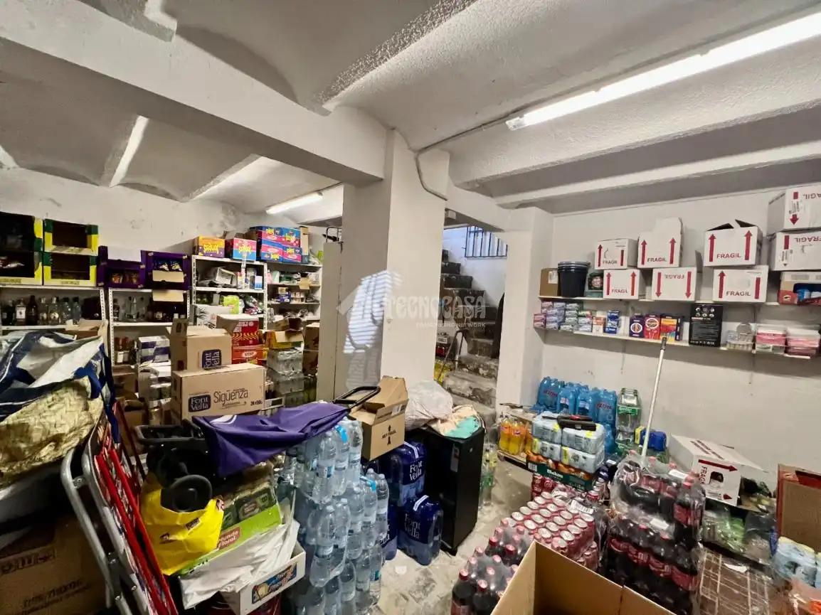 Local comercial en venda a Latina, imagen 18