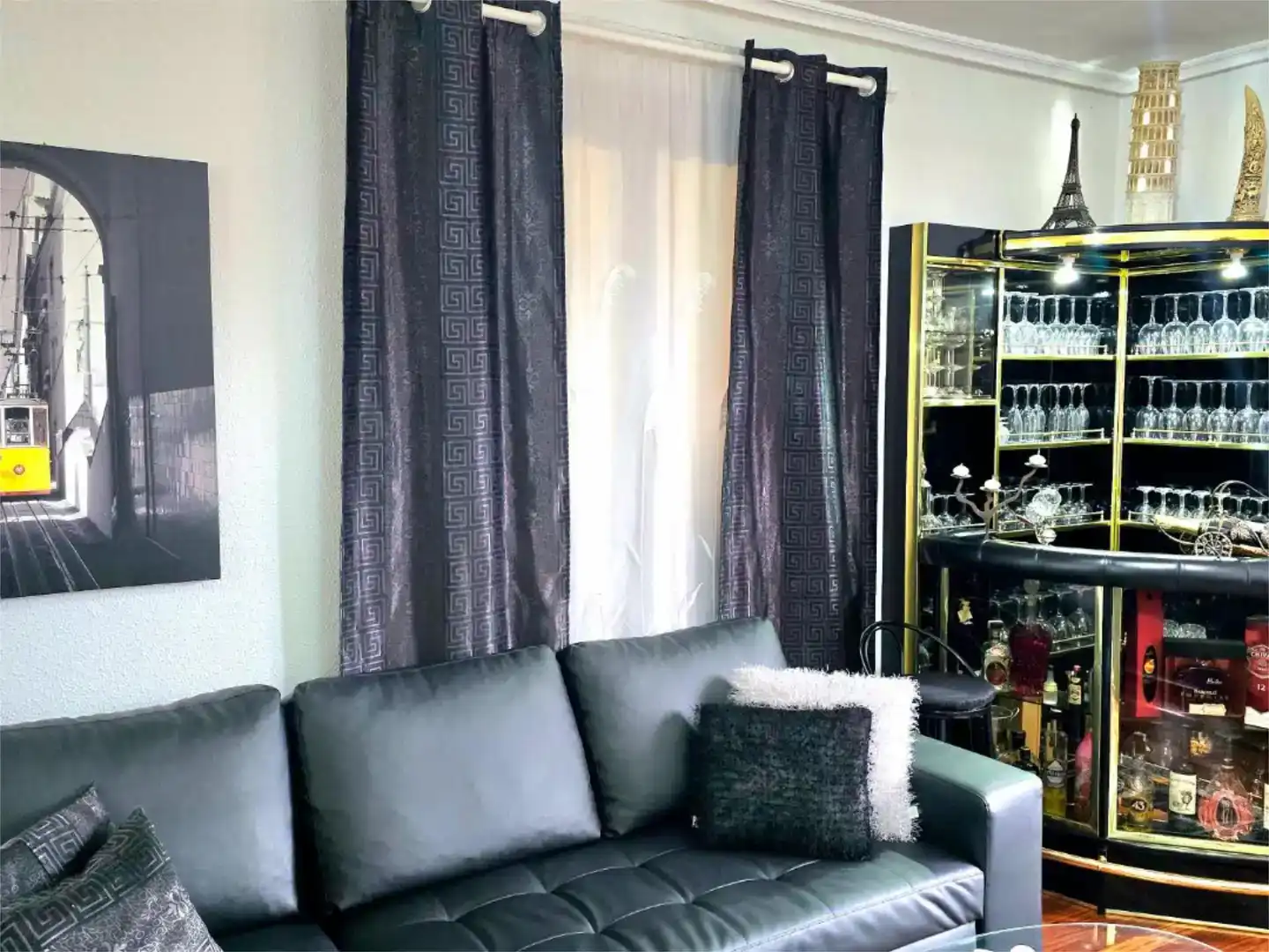 Sala d'estar de Pis en venda en Valdegovia / Gaubea amb Jardí privat, Parquet i Traster