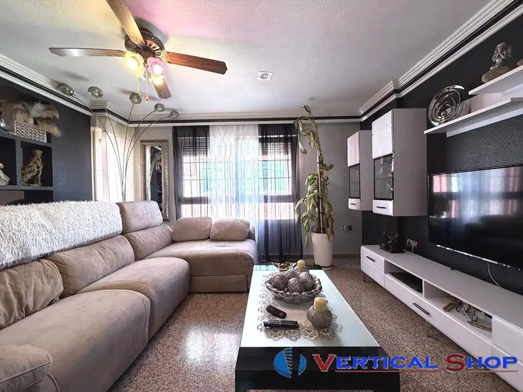 Sala de estar de Piso en venta en Caudete