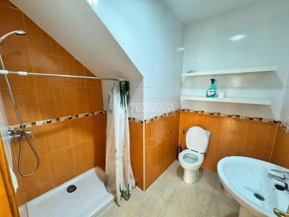 Baño de Piso en venta en Pulpí con Aire acondicionado y Terraza
