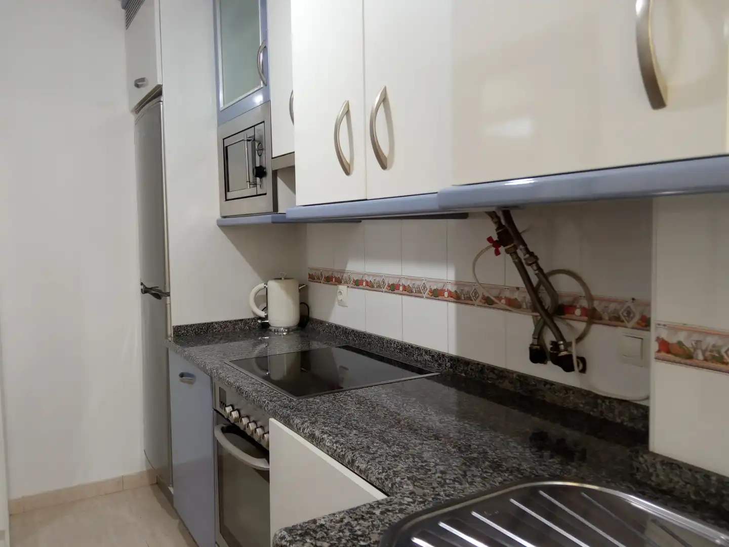 Cocina de Piso en venta en Barbadás con Calefacción, Trastero y Amueblado