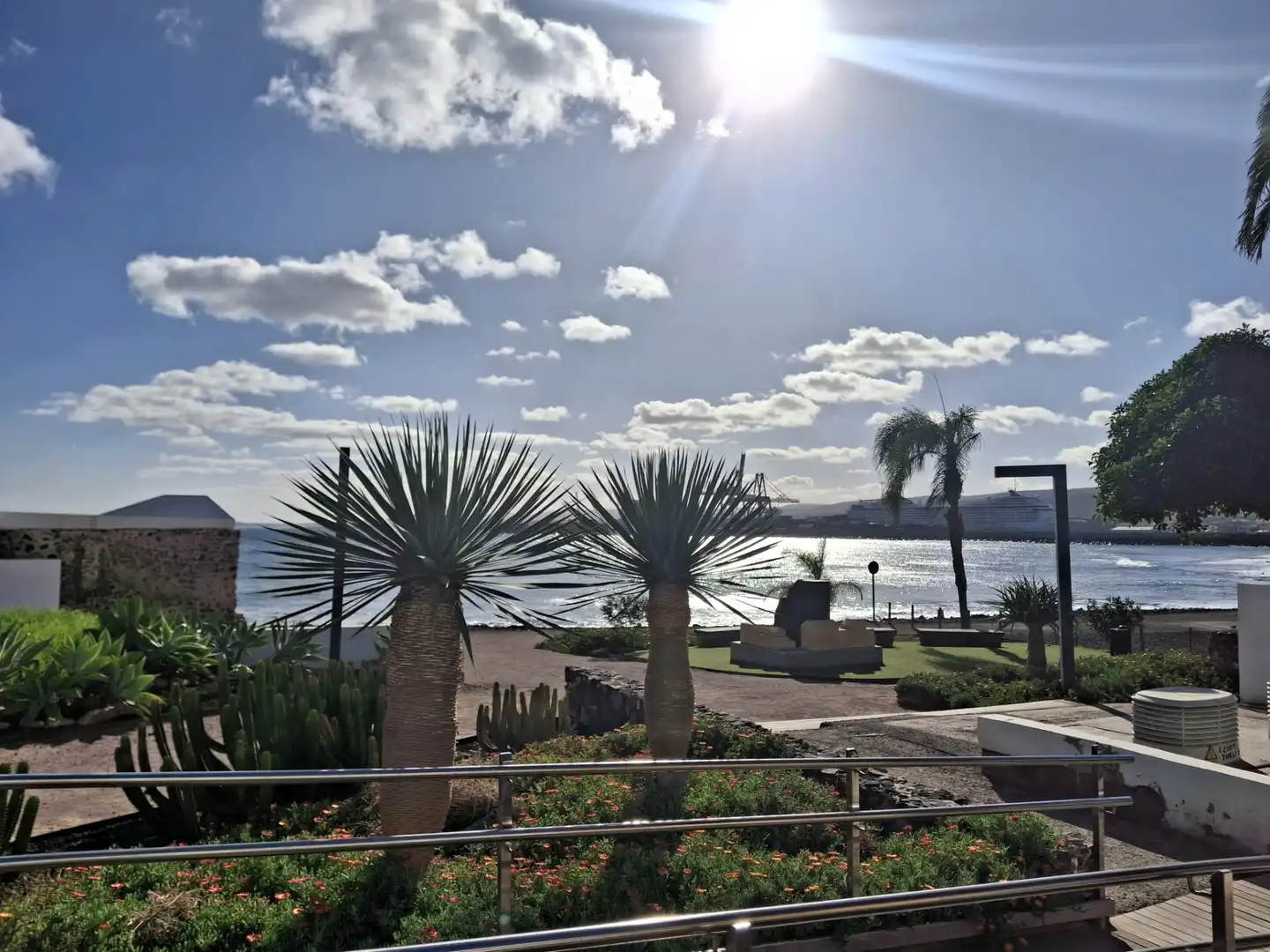 Vista exterior de Casa adosada en venta en Puerto del Rosario con Trastero
