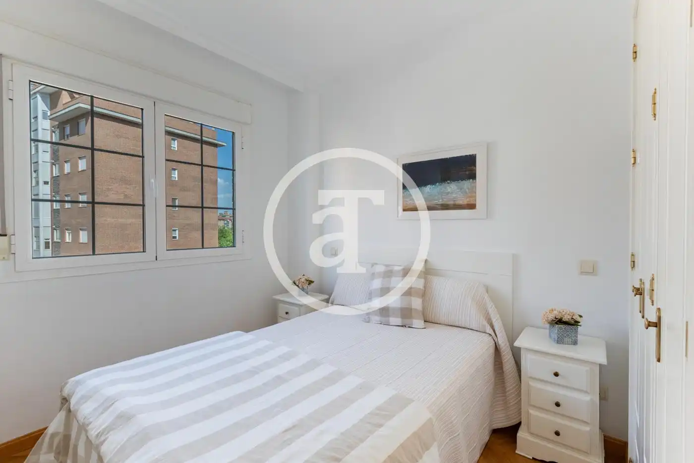 Bedroom of Flat for rent in Madrid  with Air Conditioner, Heating and Furnished