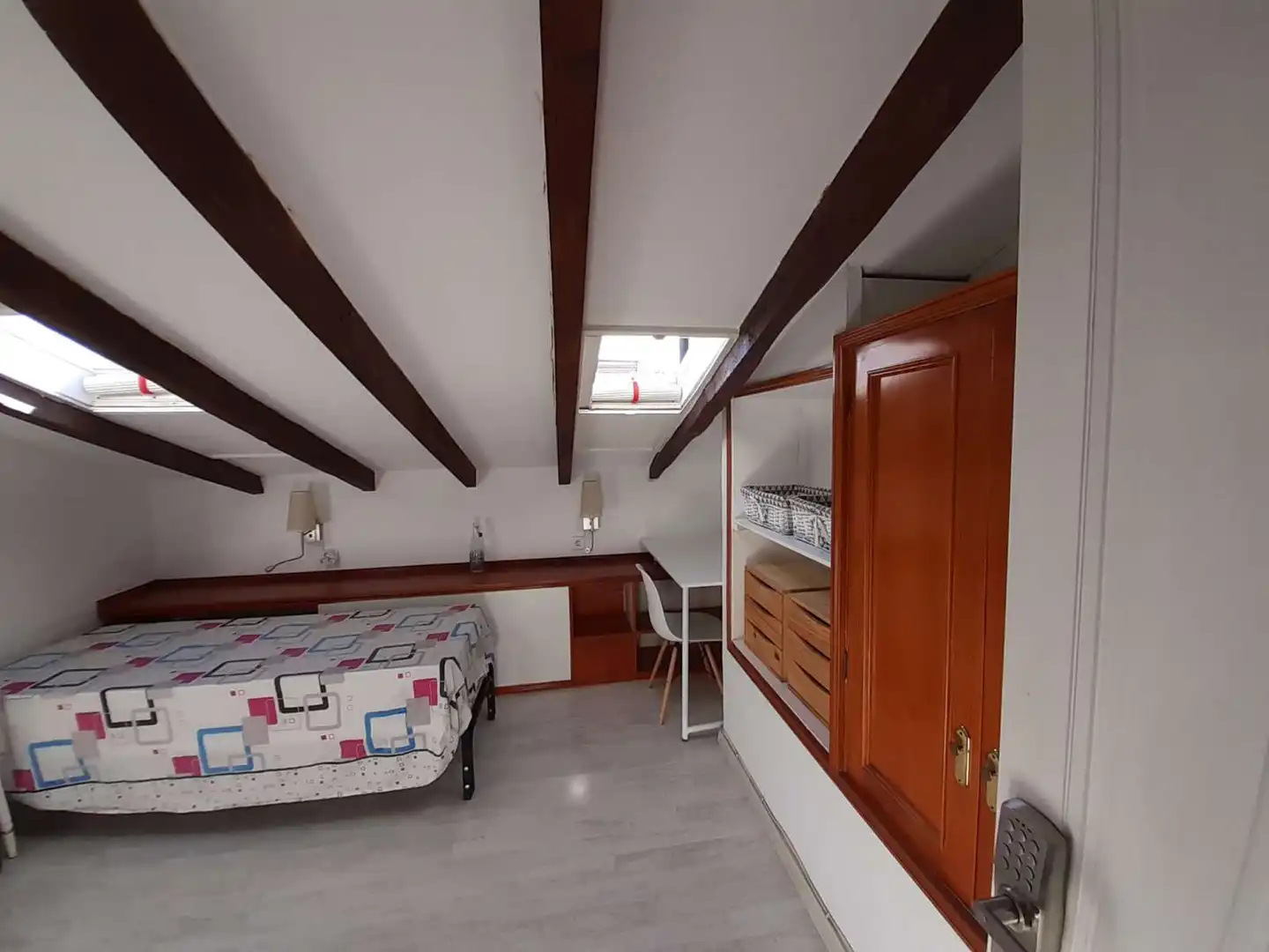 Room in El Cabanyal - El Canyamelar