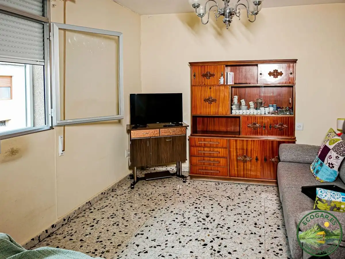 Sala de estar de Casa o chalet en venta en Ponferrada con Calefacción, Jardín privado y Terraza