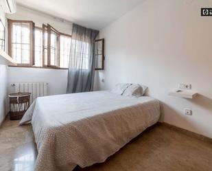 Flat to share in  Valencia Capital