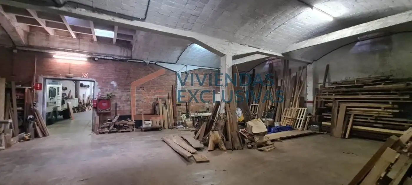 Local comercial en venta en Carrer de Llançà, imagen 11