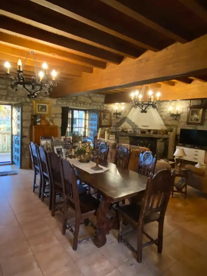 Casa o chalet en venta en LG. A PENA, Vilamarín