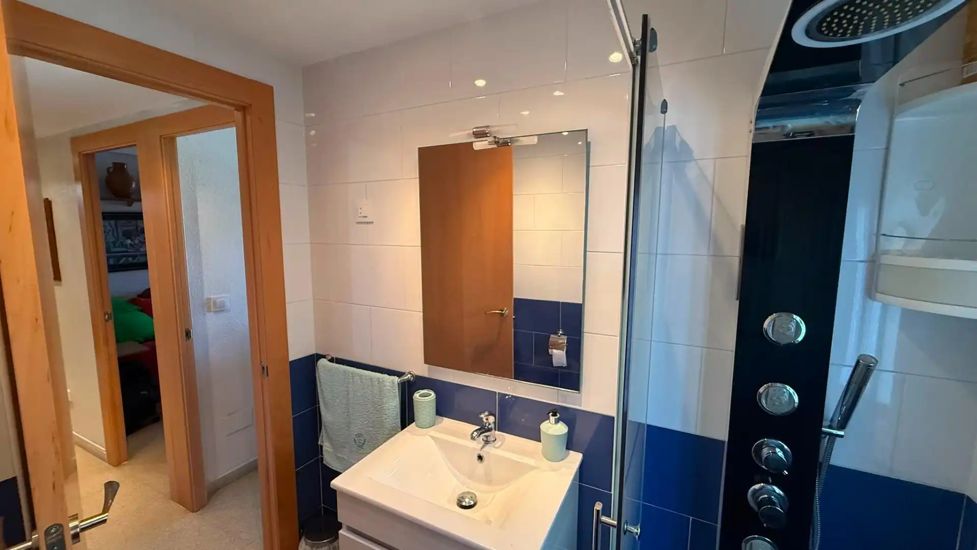 Bathroom of Flat for sale in Águilas  with Air Conditioner, Storage room and Furnished