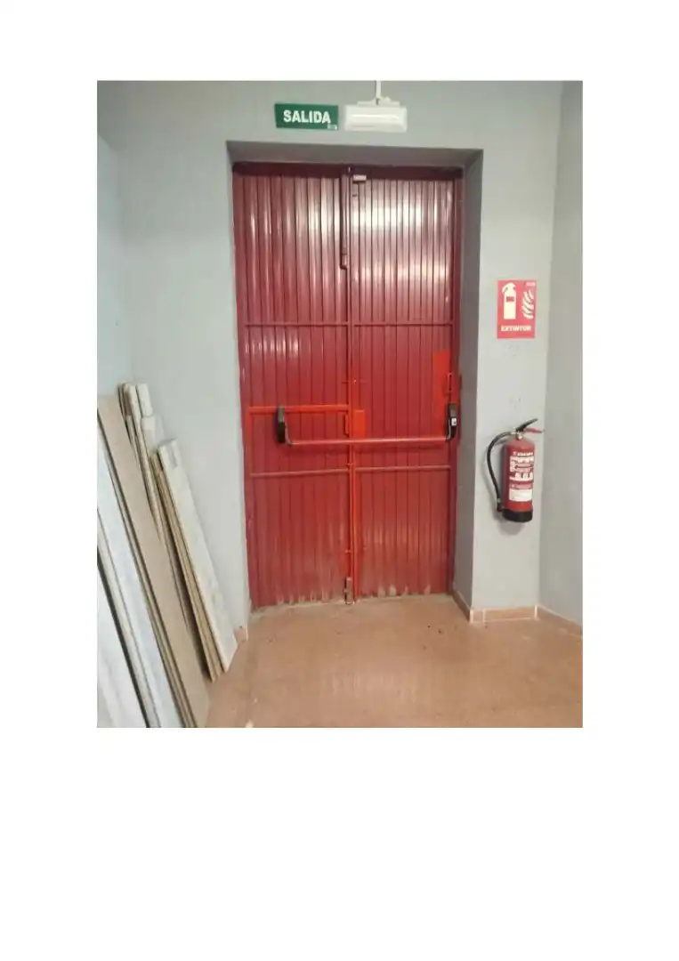 Local commercial à vendre à Carrer Gran Canària, imagen 17