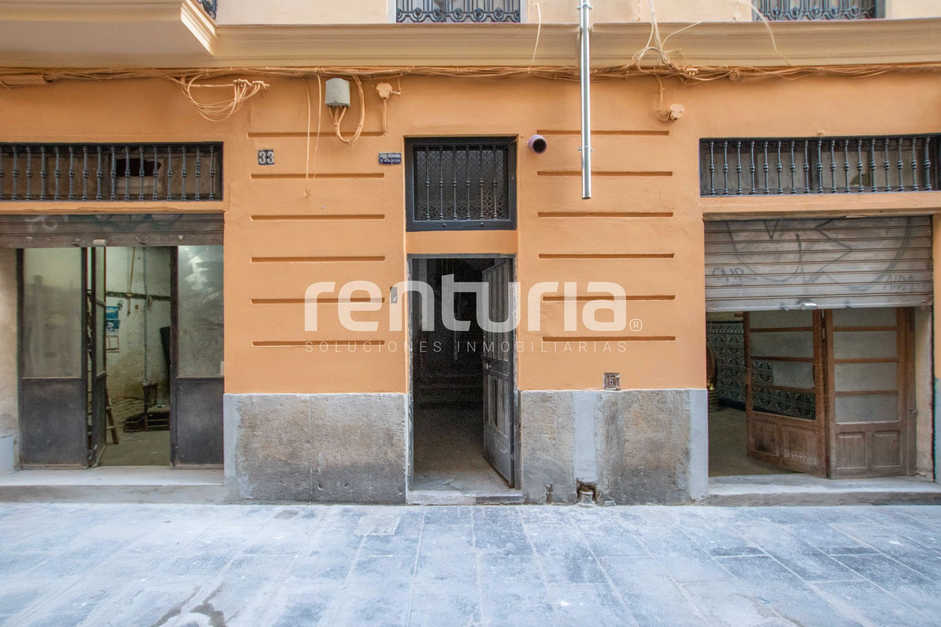 Vista exterior de Planta baixa en venda en  Valencia Capital