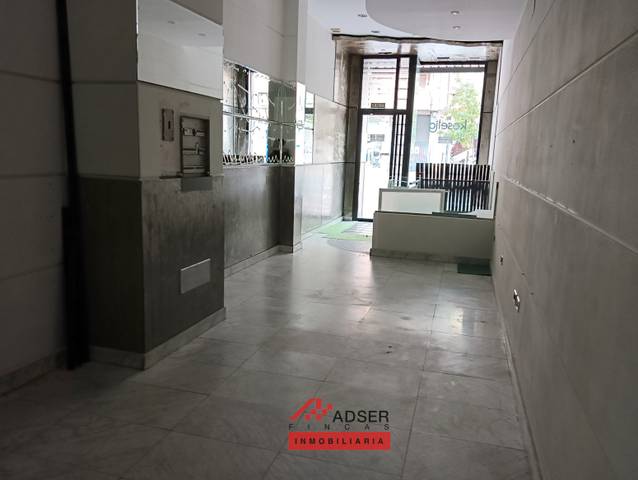 Local comercial en Venta en Logroño - vara de rey en Gran Via