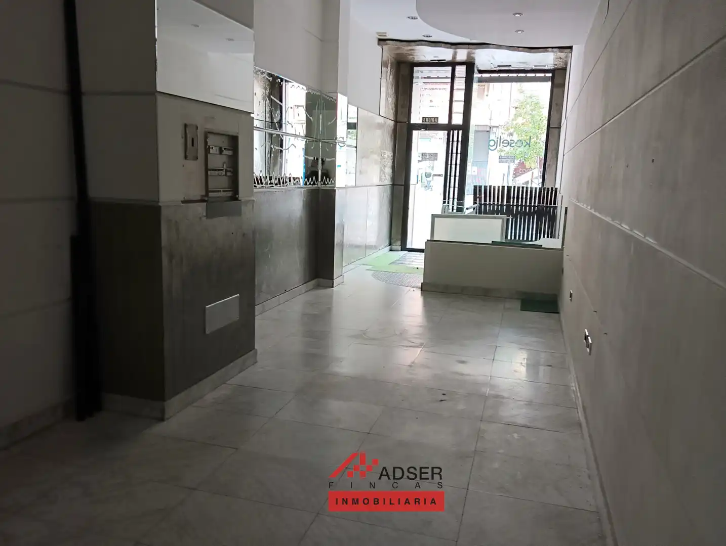 Business premises for sale in Logroño - vara de rey