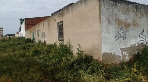 VENTA INMUEBLESOLAR EN ZAMORA ZONA ALTO DE SAN ISIDRO UBICADO EN ESQUINA...
