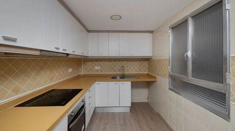 Foto 4 de Piso en venta en Av de Ramón y Cajal, Ensanche - Diputación, Alicante / Alacant