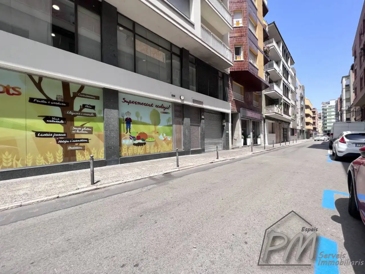 Außenansicht von Garage zur Miete in Girona