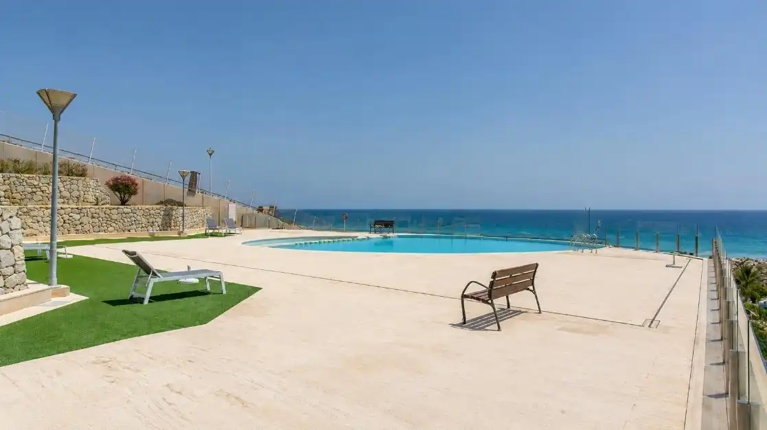 Piscina de Apartamento en venta en Elche / Elx con Aire acondicionado, Jardín privado y Terraza