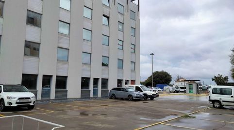 Foto 3 de Garaje en venta en Urbadiez - Entrepuentes, Sevilla Capital