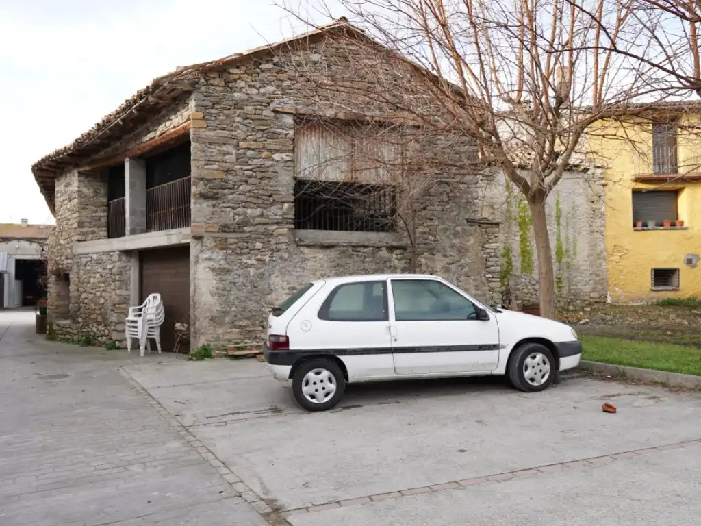 Buildings for sale in Diseminados Afueras Navarri, 1, Foradada del Toscar
