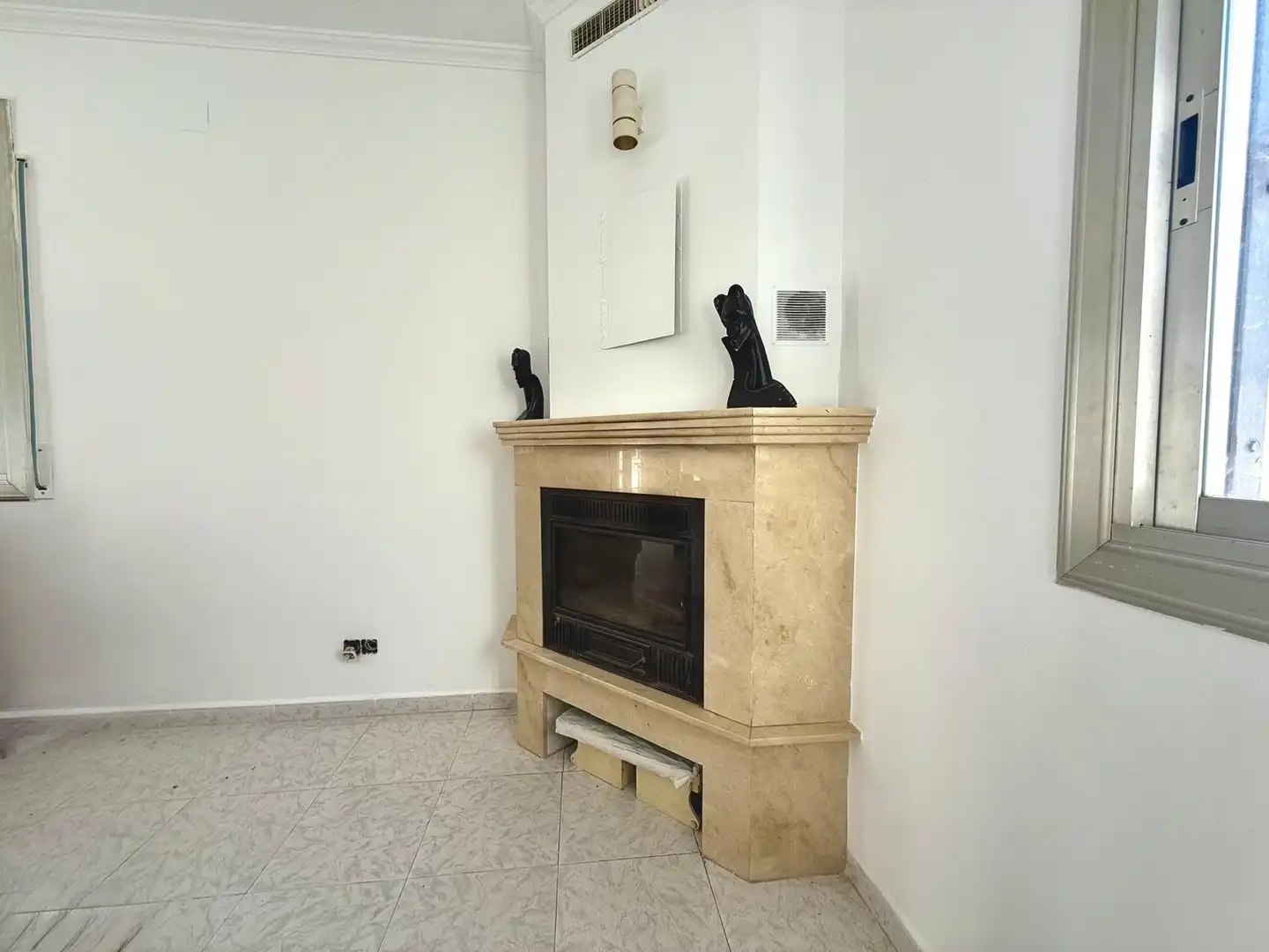 Houses for sale in Cubelles  with Private garden, Terrace and Storage room