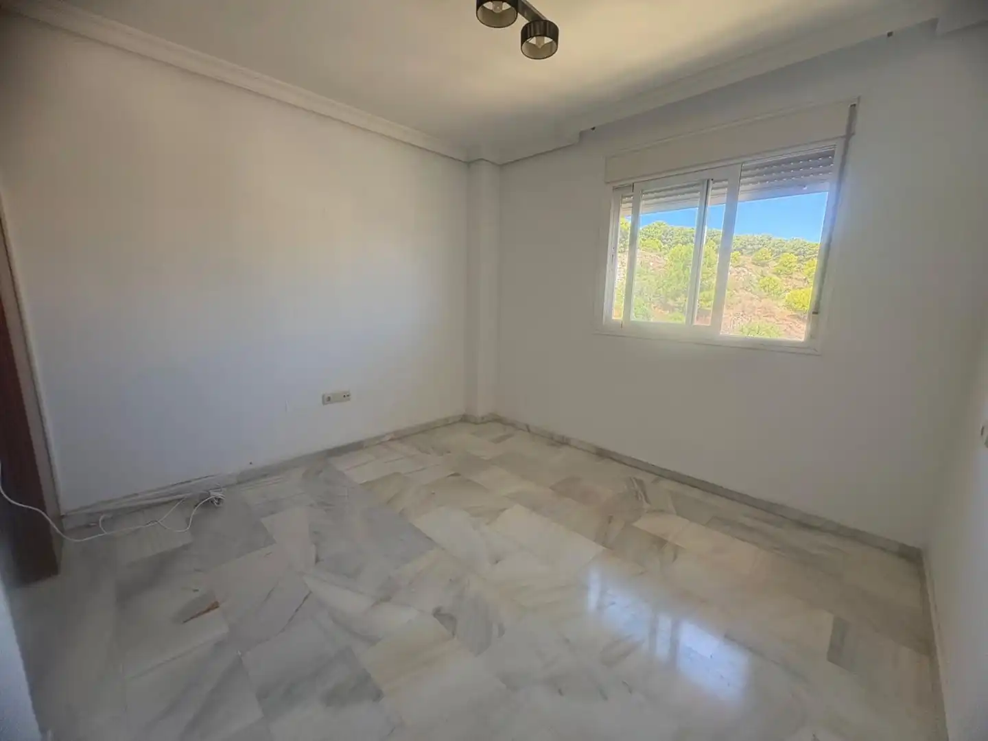 Habitación de Piso en venta en Torremolinos con Calefacción, Terraza y Trastero