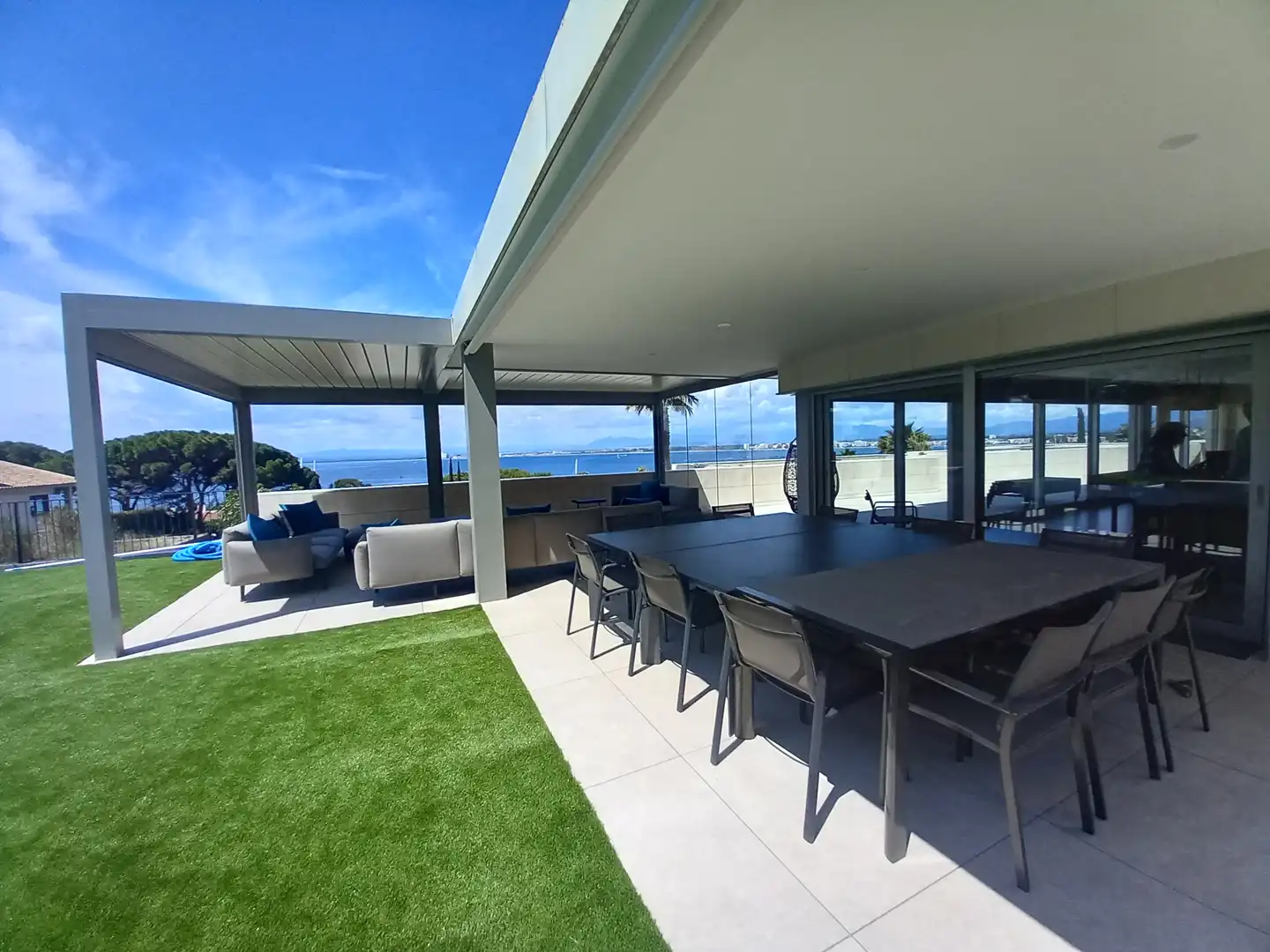 Detached house with terrace for sale in Almadrava - Canyelles - Puig-Rom, imagen 3