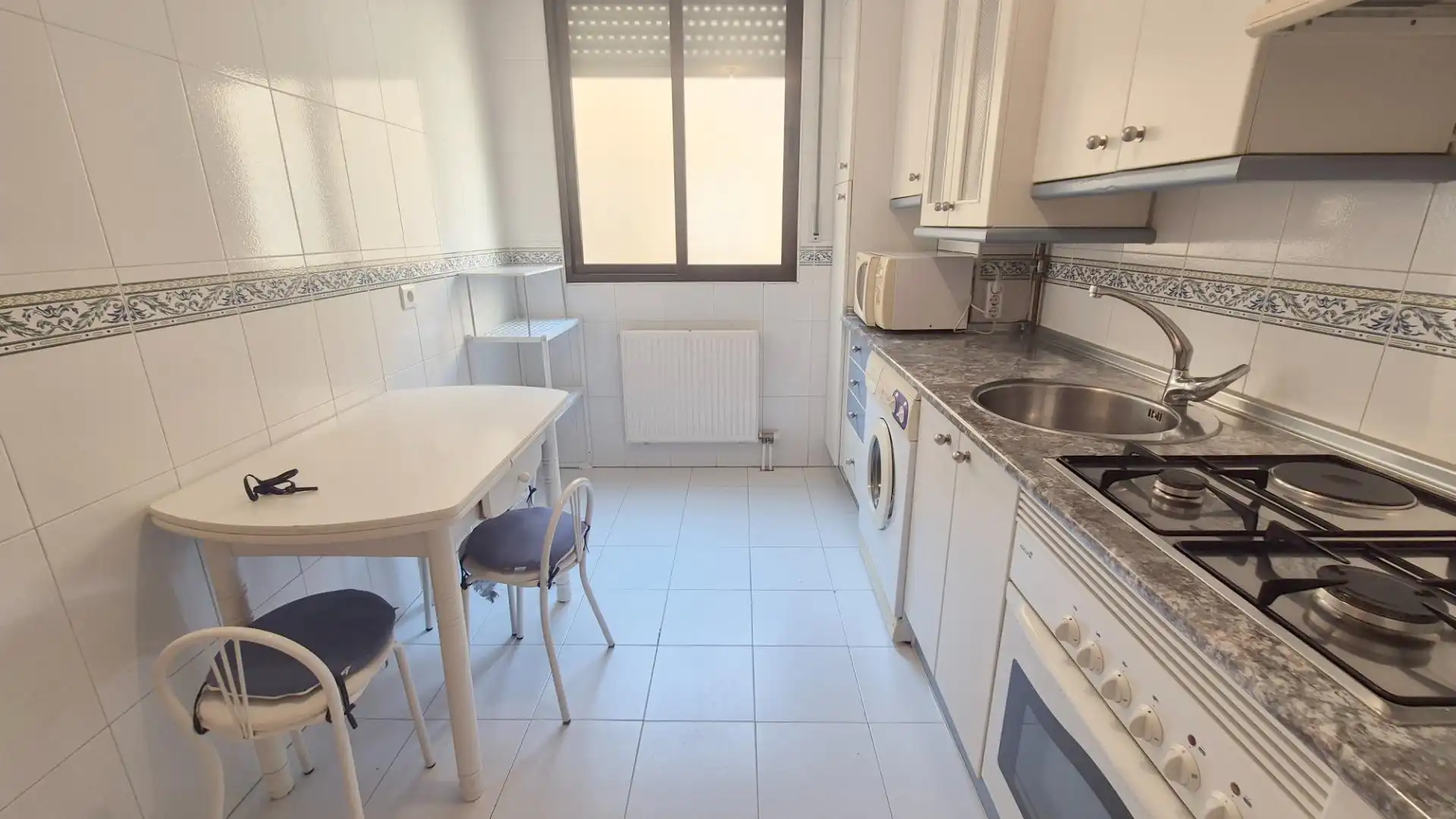 Cocina de Piso en venta en Salamanca con Calefacción