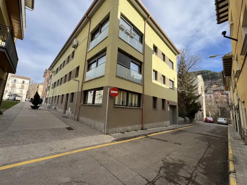 Vista exterior de Garaje en venta en Campdevànol