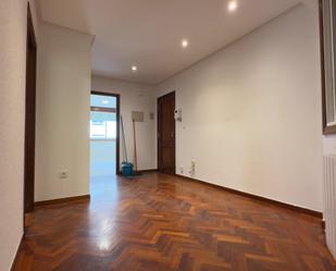 Flat to rent in Ourense Capital   with Heating and Balcony