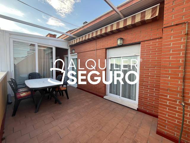 Ático en Alquiler en Doctor Martin Arévalo en Villaverde Alto