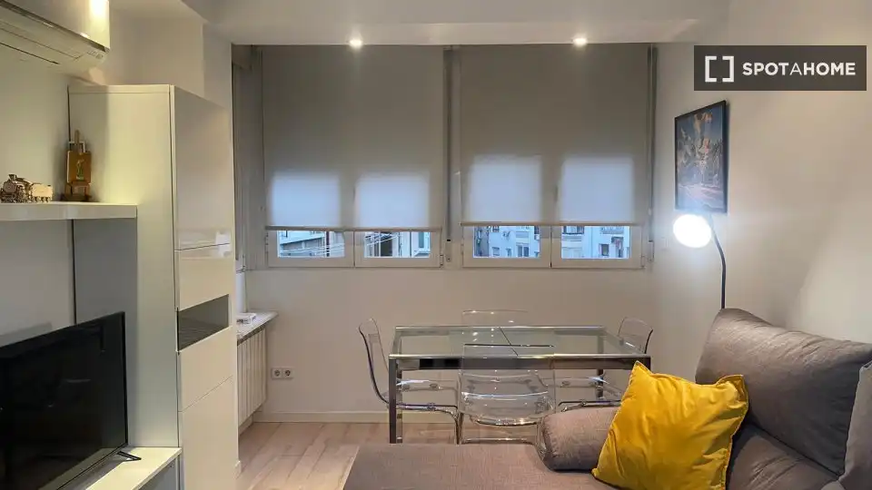Flat for rent in Niño Jesús