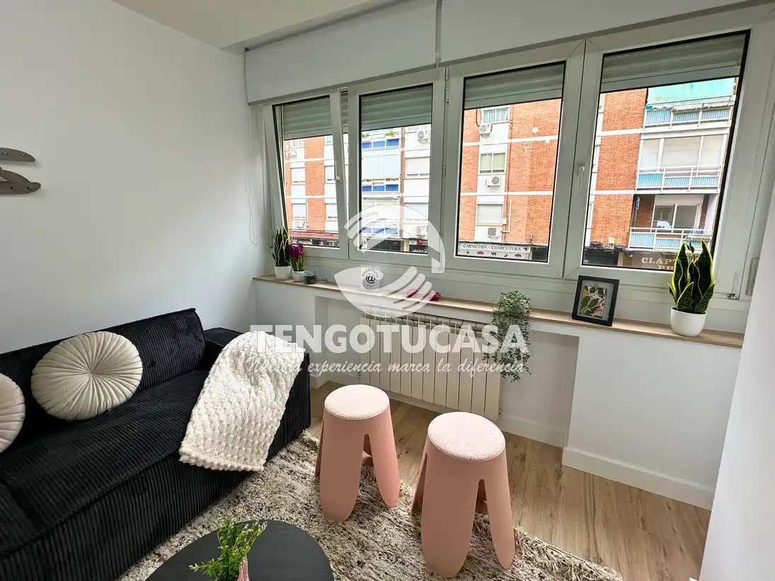 Wohnzimmer von Wohnung zum Verkauf in  Madrid Capital mit Klimaanlage, Heizung und Möbliert