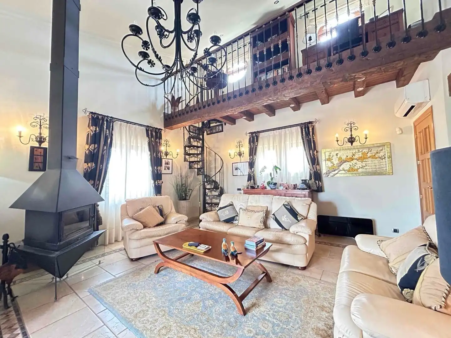 Sala de estar de Casa o chalet en venta en Cuevas del Almanzora con Aire acondicionado, Calefacción y Jardín privado