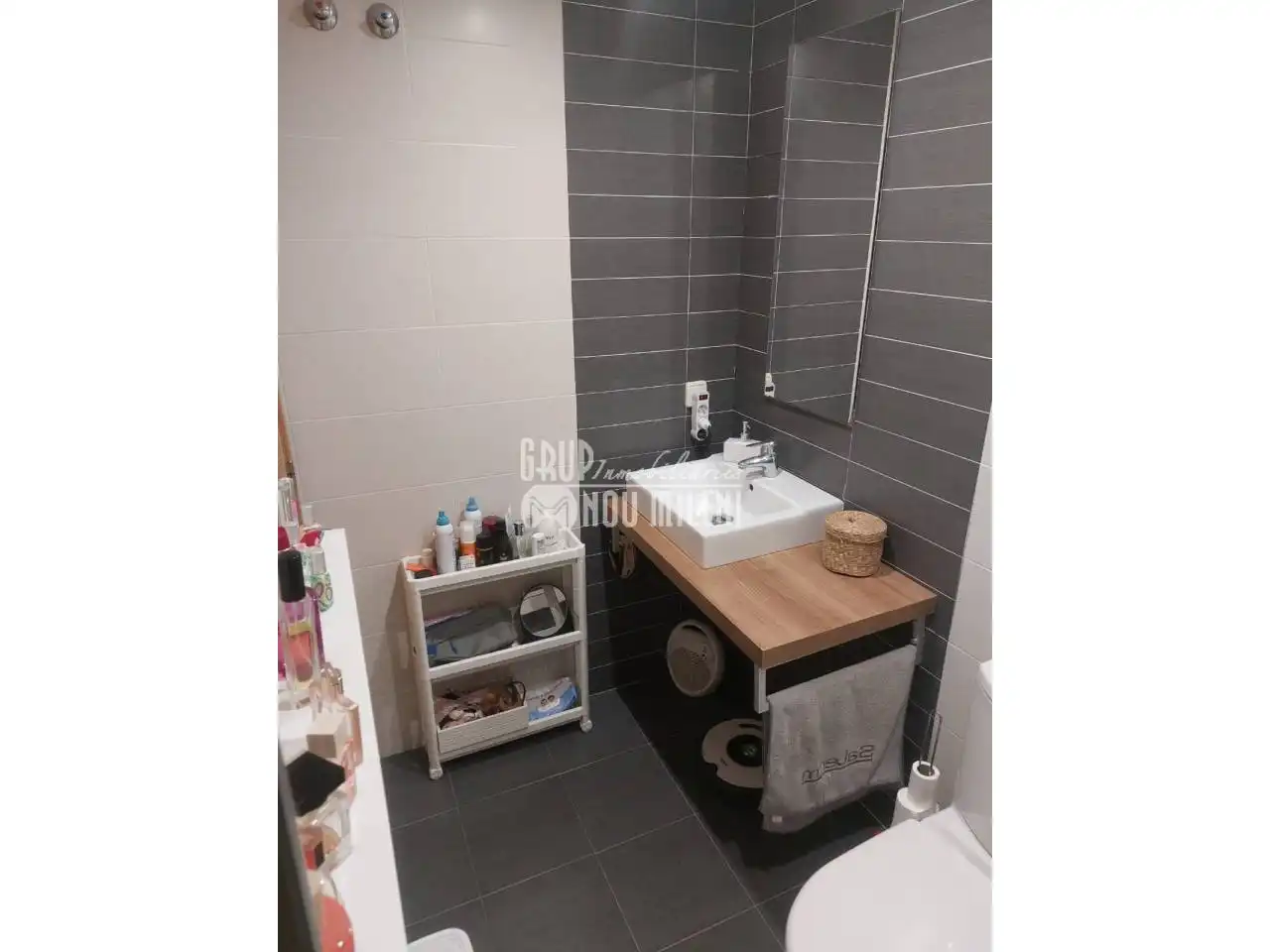 Duplexes for rent in Silla