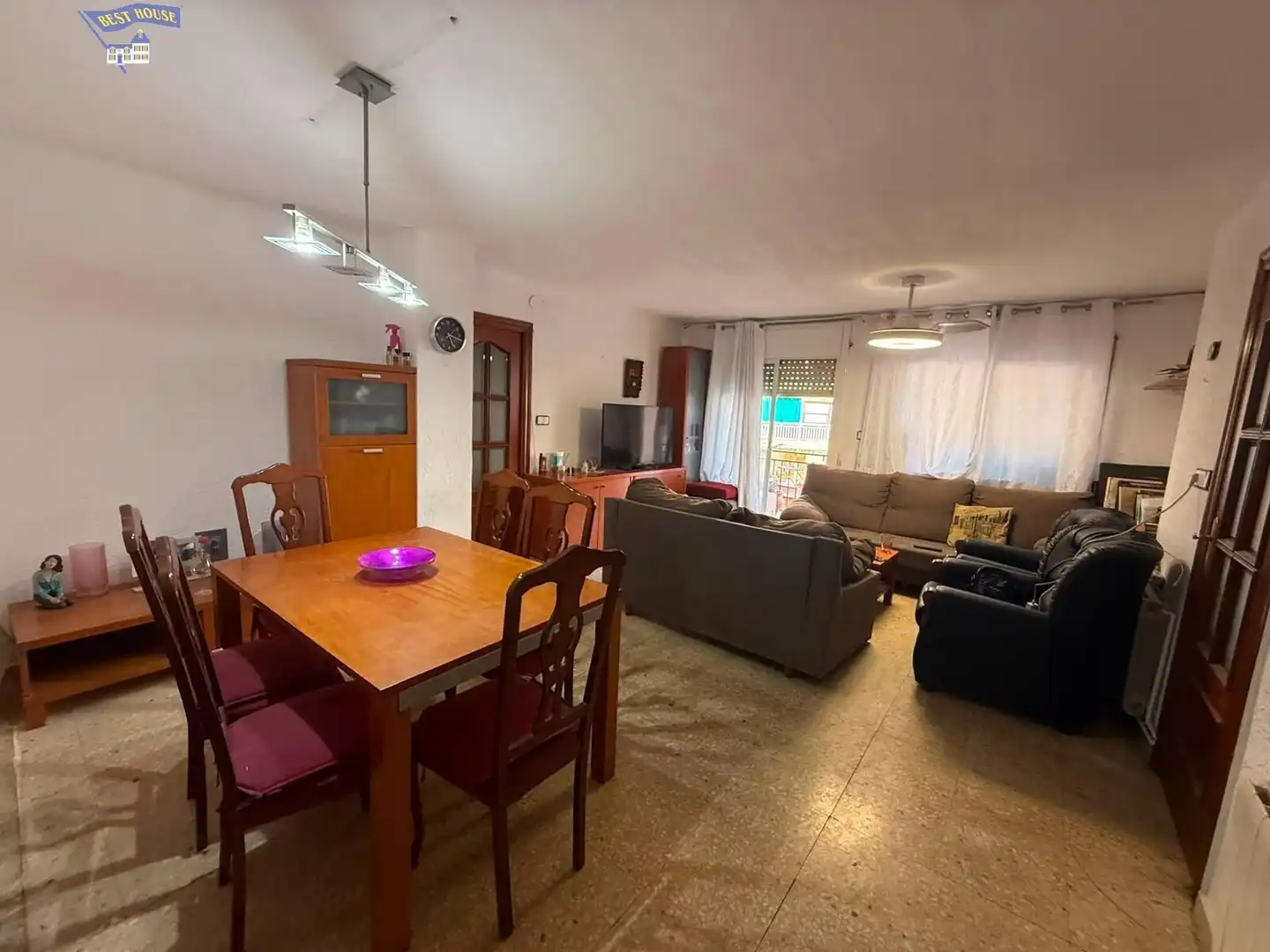Sala d'estar de Pis en venda en Rubí amb Calefacció, Terrassa i Balcó
