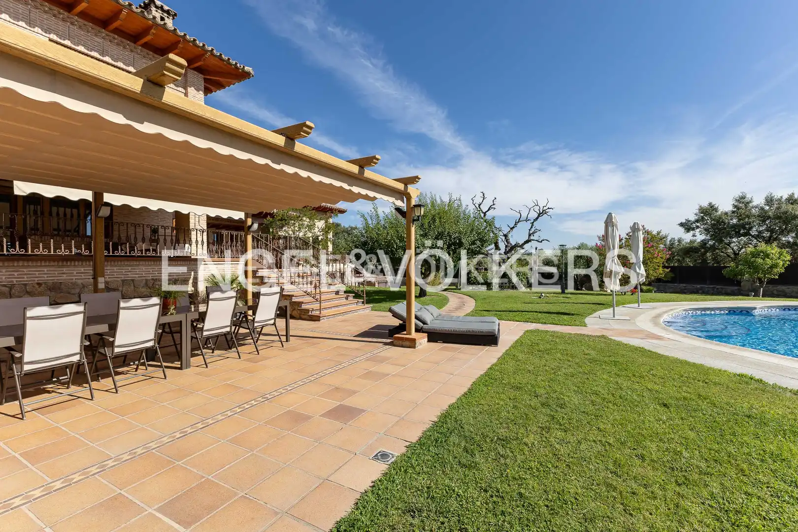 Terraza de Casa o chalet en venta en Villaviciosa de Odón con Aire acondicionado, Calefacción y Jardín privado