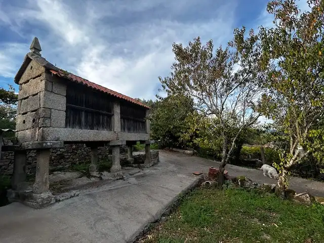 Exterior view of Houses for sale in Vilanova de Arousa  with Heating, Private garden and Parquet flooring