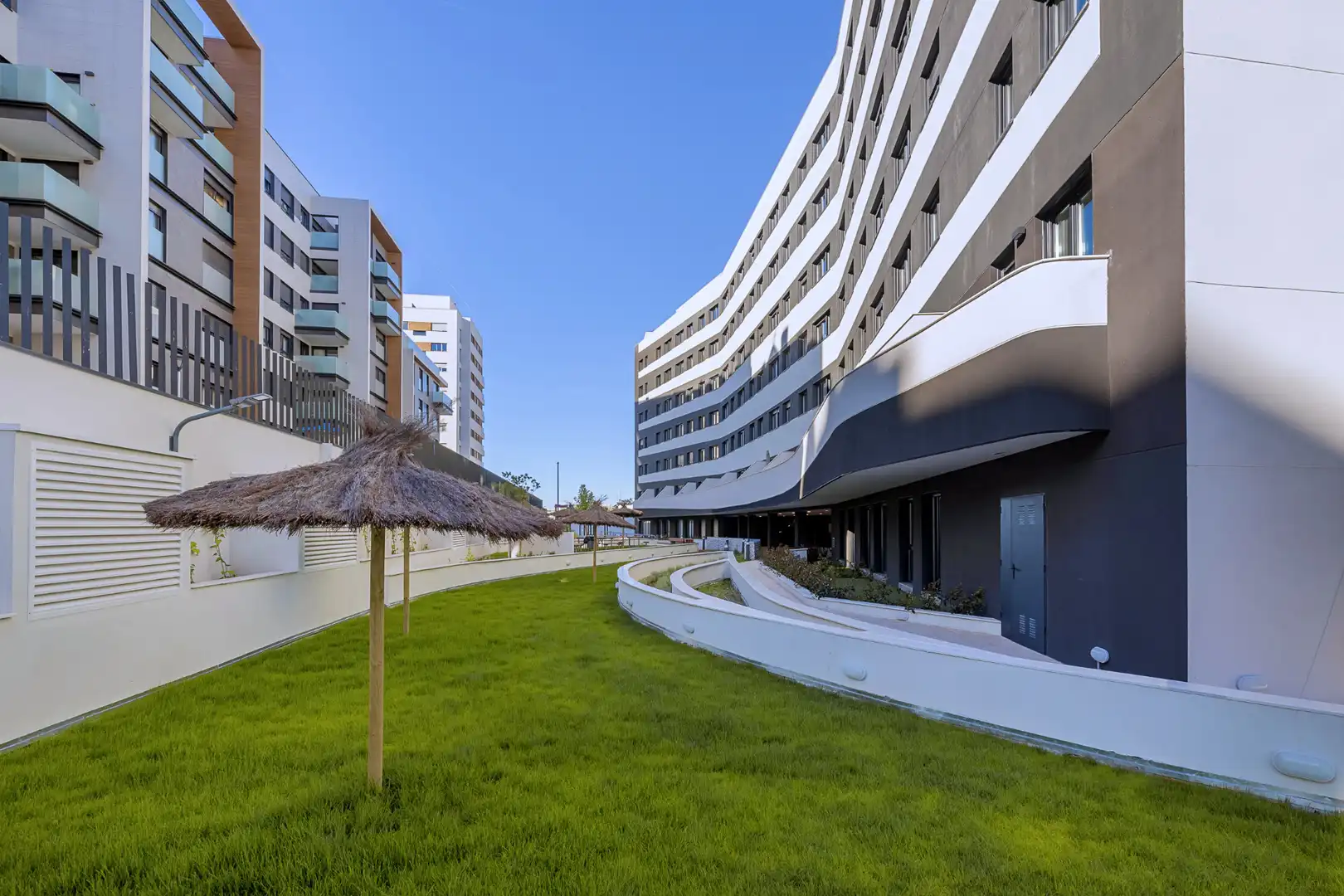 Vista exterior de Pis en venda en Madrid amb Aire condicionat, Terrassa i Traster