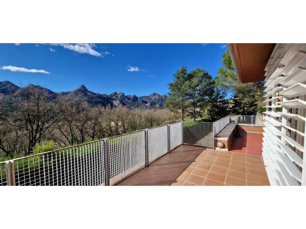 Houses for sale in Vilada