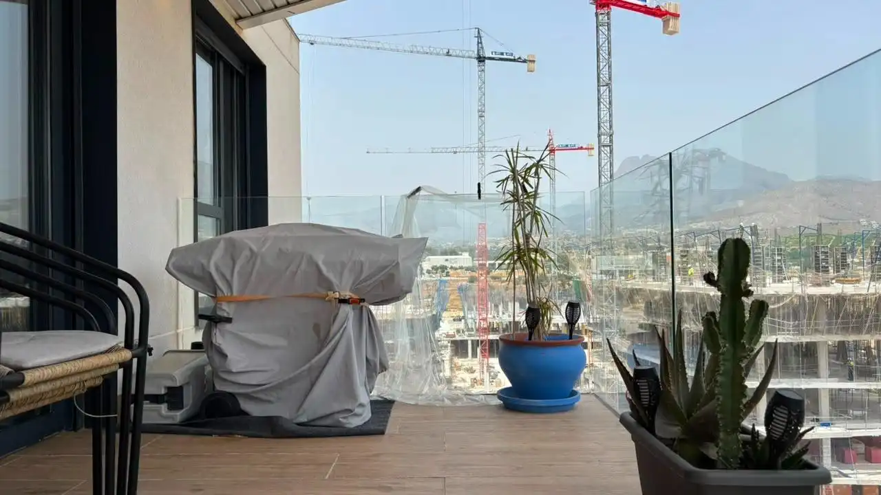 Terrasse von Dachboden zur Miete in Villajoyosa / La Vila Joiosa mit Klimaanlage, Terrasse und Möbliert