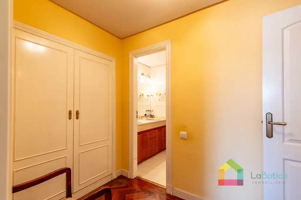 Flat with lift for sale in Argés, imagen 41
