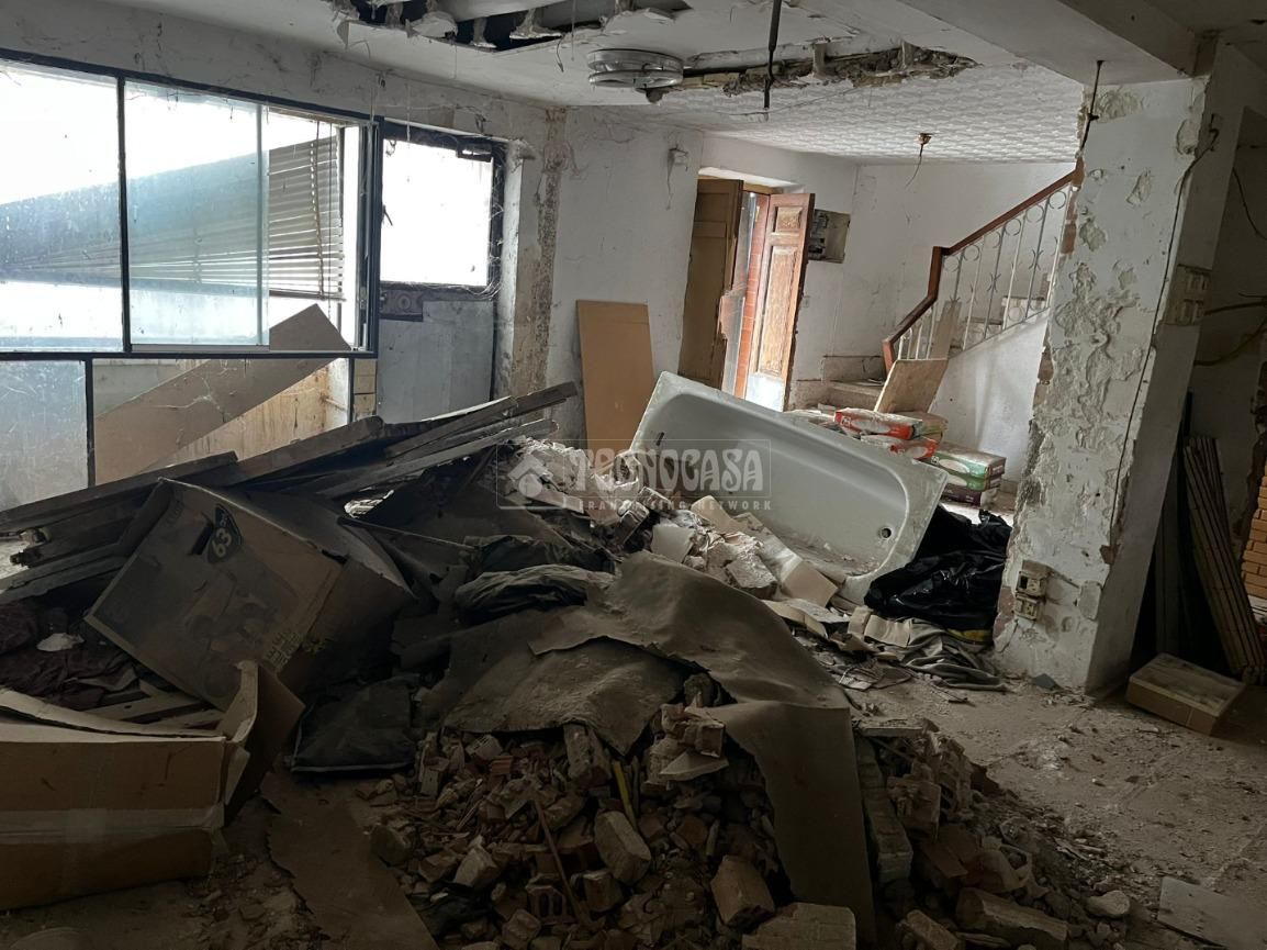 Casa adosada en venda