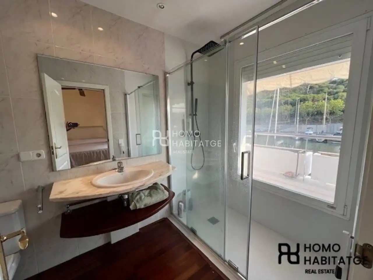 Baño de Casa o chalet en venta en Castell d'Aro, Platja d'Aro i s'Agaró con Aire acondicionado, Calefacción y Parquet